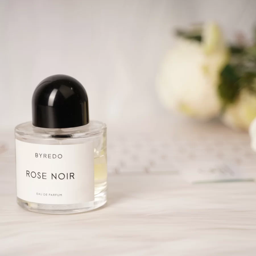 Rose Noir - Ảnh 3